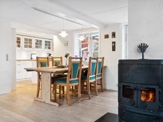 Holiday Home Elvira - 300m from the sea by Interhome - Svaneke - 8