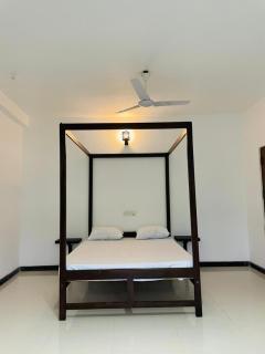 Yumi s Place Galle - 1