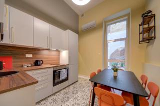 Casa Marie, Stay in a Traditional Corner Townhouse in the 3 cities, built in 1881 - Cospicua - 3
