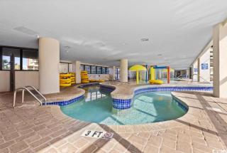 Newly Renovated Privately owned OF condo on 6th floor Ocean Reef with pools, hot tubs, lazy river and waterpark - Myrtle Beach - 2