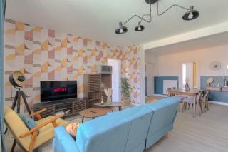 Design et Convivial avec parking gratuit - Villeurbanne - 0