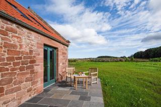 Ploughman's Bothy at Papple Steading - 8
