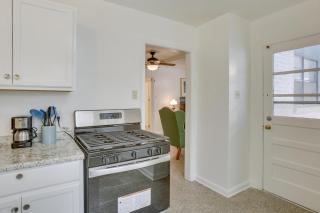 7 Mi to Dtwn NOLA Pet-Friendly Home with Yard - 1