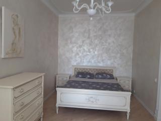 Luxury Apartment in the Center - Chişinău - 2