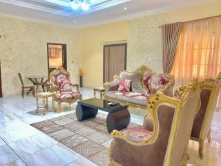 Royals 2 bedrooms Luxury - Accra - 9