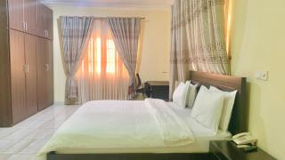 Royals 2 bedrooms Luxury - Accra - 3