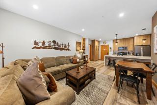 Premium Two Bedroom #700 - Olympic Valley - 4
