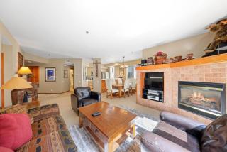 Two Bedroom #512 - Olympic Valley - 8