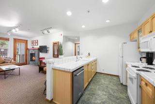 Two Bedroom #703 - Olympic Valley - 8