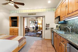 Premium Studio #243 - Olympic Valley - 9