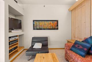 Studio #147 - Olympic Valley - 4