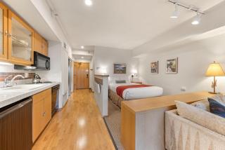 Studio #205 - Olympic Valley - 4
