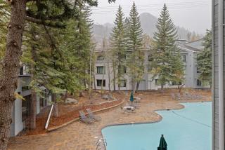 Studio #228 - Olympic Valley - 2