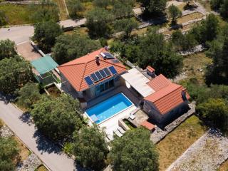 Holiday Home Ivona - 1