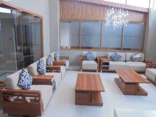 We Hotel and Suites - 6