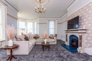 The Priory House - 9