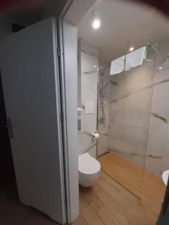 LubMarex 1 Aleja Solidarności 71 - Varsavia - 3