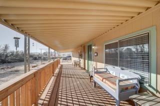 Near Hiking and Wineries Charming Camp Verde Home! - Camp Verde - 8