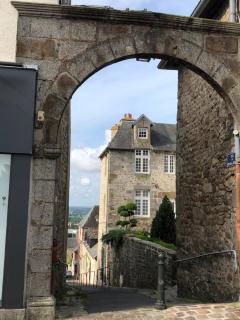 La maison sur les remparts - Domfront - 2