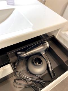 Scandinavian modern central studio - 5
