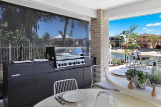 Luxury Waterfront Property - Central Mooloolaba - Mooloolaba - 6