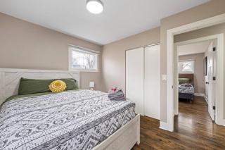 Benson. Cozy pet friendly living. No pet fees. - 6