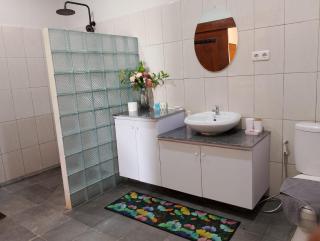 Mama Nings Beach Hotel - 5