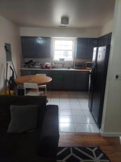 Crystal Room 1 Guest House near 12mins to EWR airport / Prudential / NJIT / Penn station - Newark - 1