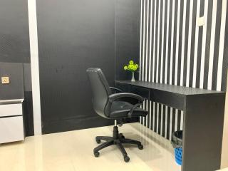Wiwi Formosa Residence Nagoya with balcony-Modern-Netflix - Nagoya - 1