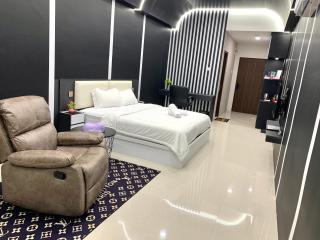 Wiwi Formosa Residence Nagoya with balcony-Modern-Netflix - Nagoya - 3