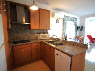 ARAN 14 BXS IZQ. - Apartamento acogedor con muy buenas vistas del mar y al Parque Natural del Cabo de Creus. - ES-228-70 - Llança - 2