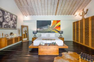 Villa Cinta Damai - Stunning & Stylish 4BR Luxury Villa in the Heart of Seminyak, Just a 10-Min Walk to the Beach - Seminyak - 0