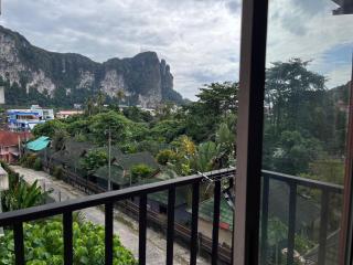ALPHA Hostel Cafe&Bar - Ao Nang Beach - 4