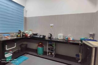 Nurul Homestay Ajil - Bukit Payong - 4