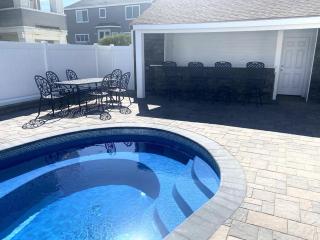 Vacation Rental With Pool On Lbi - Brant Beach - 5
