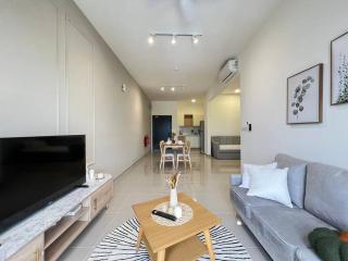 2R2B Spacious B2 @ Kajang - 8pax (33A-11) - Kajang - 9