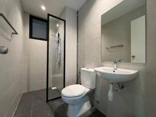 2R2B Spacious B2 @ Kajang - 8pax (33A-11) - Kajang - 3