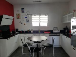 villa avec piscine privé ,plages à 7 min ,5km - 2