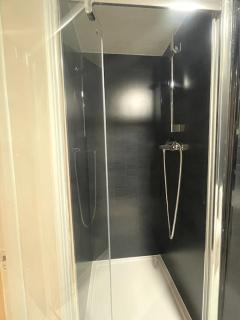 Adorable 1-bedroom entire place with free parking - Cambridge - 7