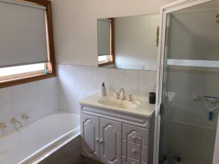 Sunshine Apartment - Austins Ferry - 5