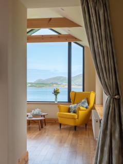 Luxury 4 bedroom holiday home overlooking the sea on Valentia Island - Knights Town - 7
