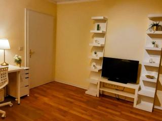 Schöne Ferienwohnung mit Balkon und Garten - 7