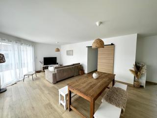 La Villa Bohème - 6 personnes, Piscine chauffée, 10 min des plages - Le Bernard - 1