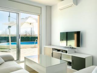 Apartamento acogedor con piscina y jardín privados en Figueres - ES-228-115 - Figueres - 0