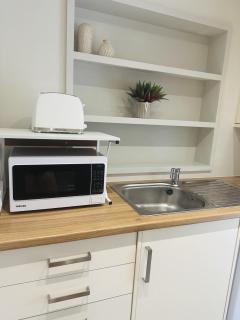 Beautiful 1-Bed Studio in Bourne end - Bourne End - 2