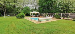 Villa indépendante, parc et piscine privée, ramassez vos oeufs coques - 6