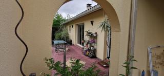 Villa indépendante, parc et piscine privée, ramassez vos oeufs coques - 3