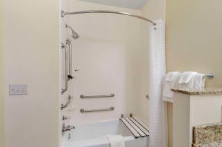 Comfort Suites Normal University area - Bloomington - 2