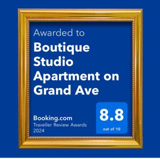 Boutique Studio Apartment on Grand Ave - 6