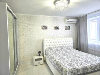Black and White apartment - Chişinău - 0